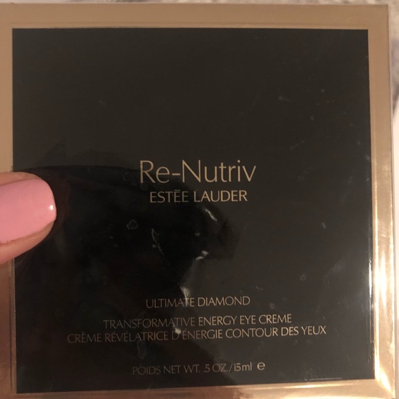 Estēe Lauder Re-Nutriv Ultamite Diamond Eye Creme - Picture 4 of 6